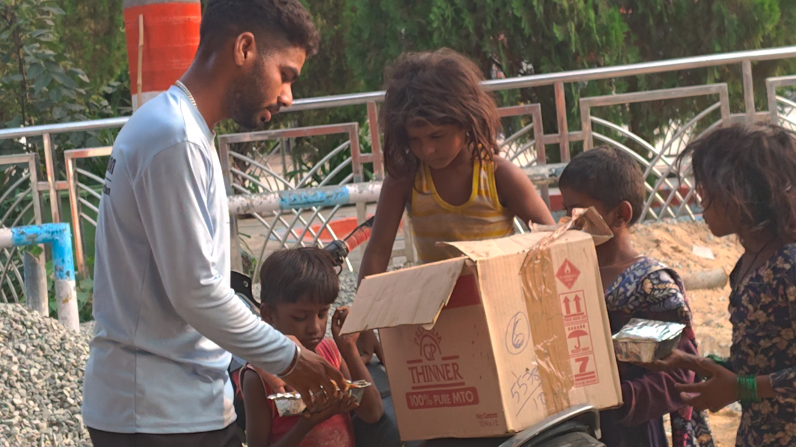 Hunger Support & Food Distribution - SEVAA Foundation NGO photo gallery